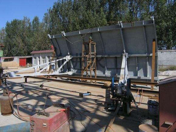 臥式水力翻板閘門設(shè)計廠家包安裝